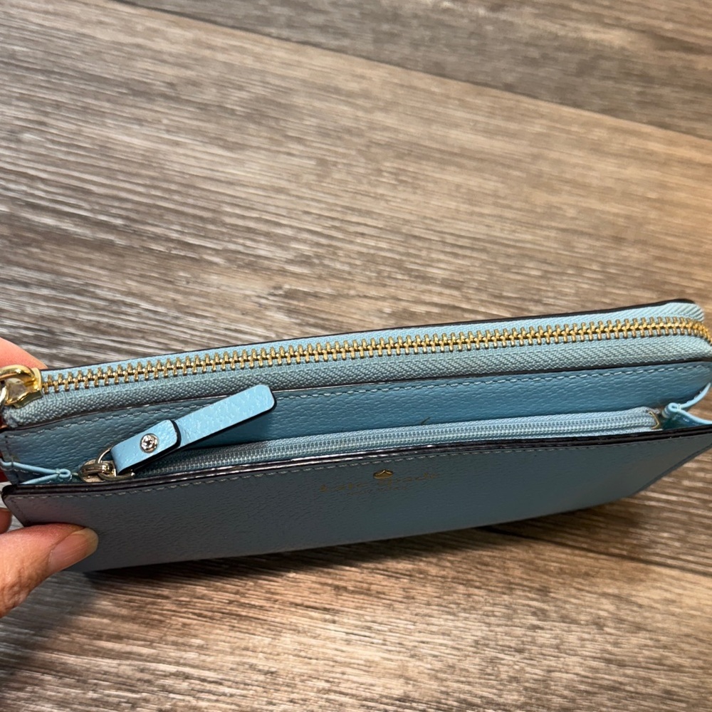 Kate Spade Sky Blue Wristlet - Picture 3 of 7